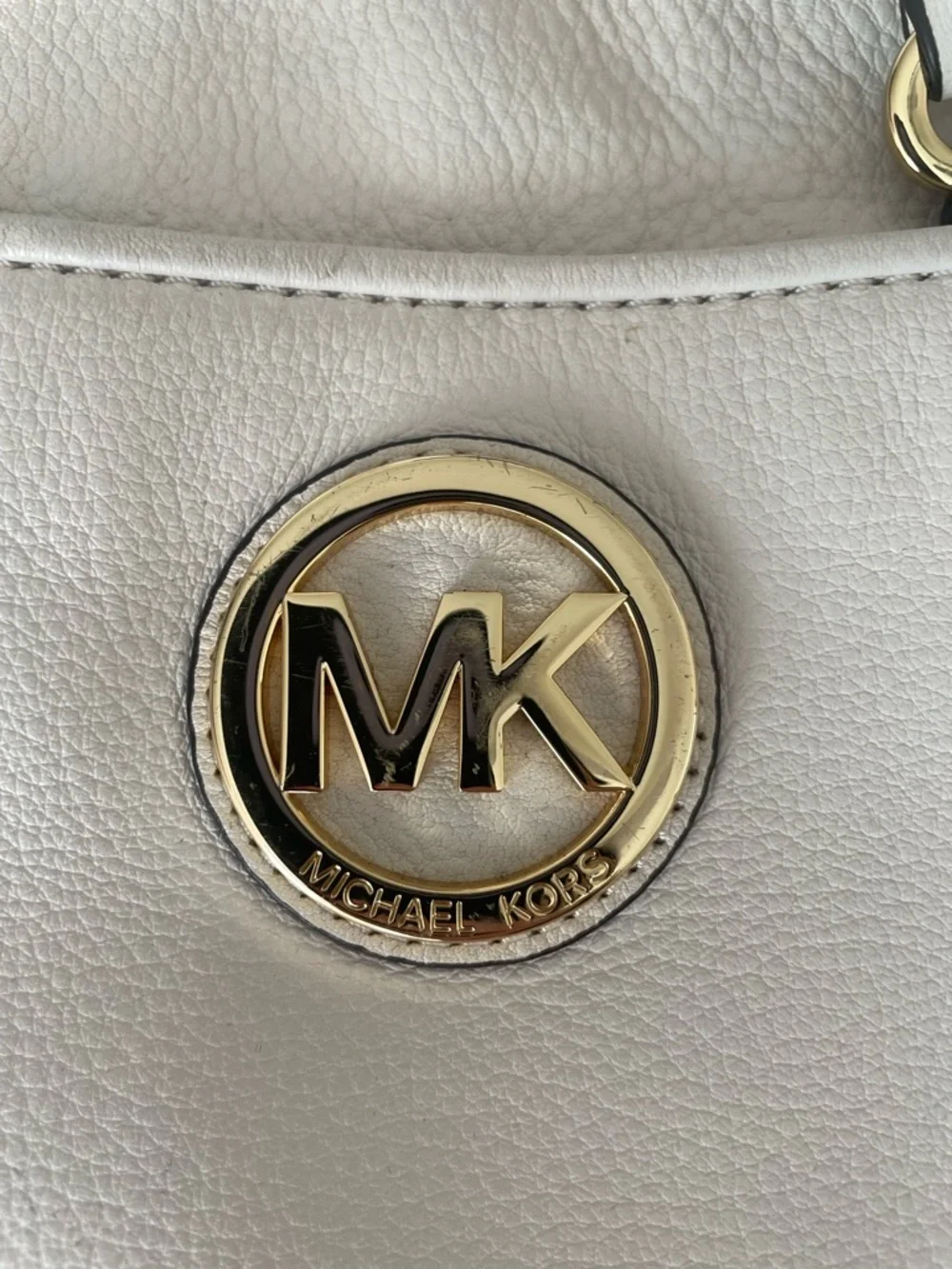 Michael Kors Fulton Pebble Leather Crossbody Bag- Off White Vanilla/Gold Purse